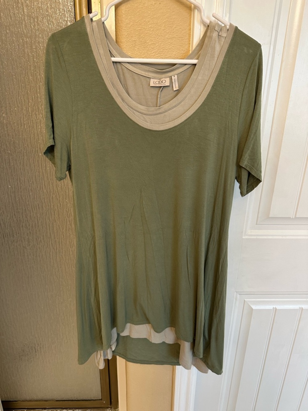 LOGO by Lori Goldstein Olive Short Sleeve Layered Scoop Neck Tunic